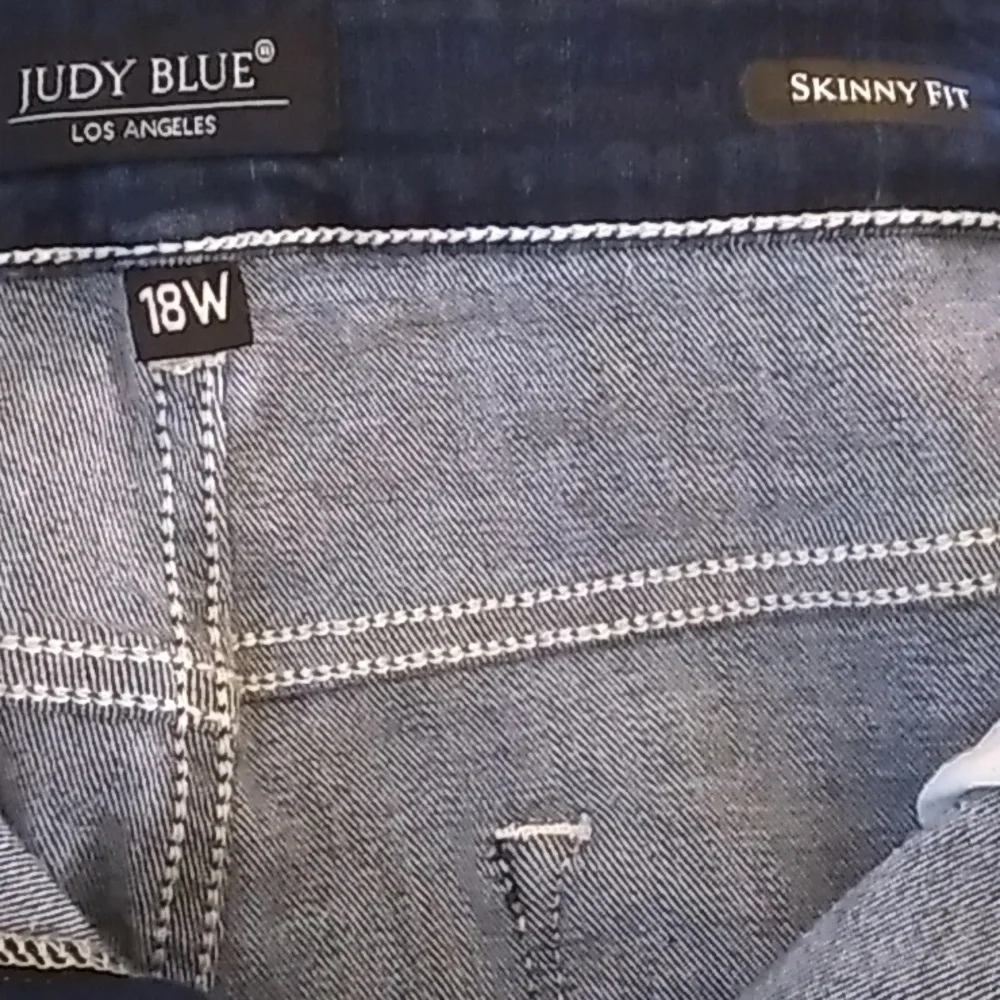 JUDY BLUE JEANS 18W - Picture 7 of 8